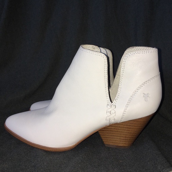 Frye - Picture 5 of 8